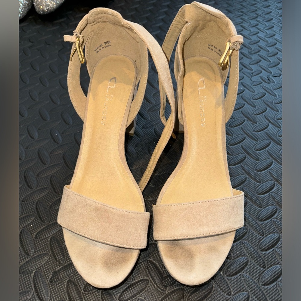 Tan heels